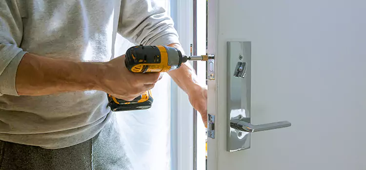 Door Knob Lock Repair Thompson