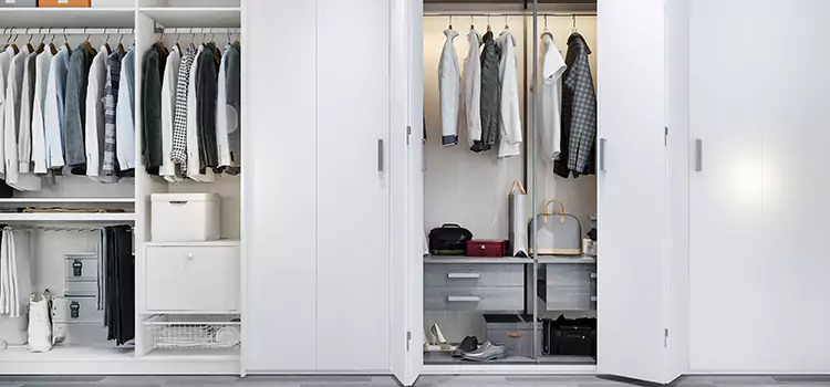 Glass Closet Door Repair Thompson